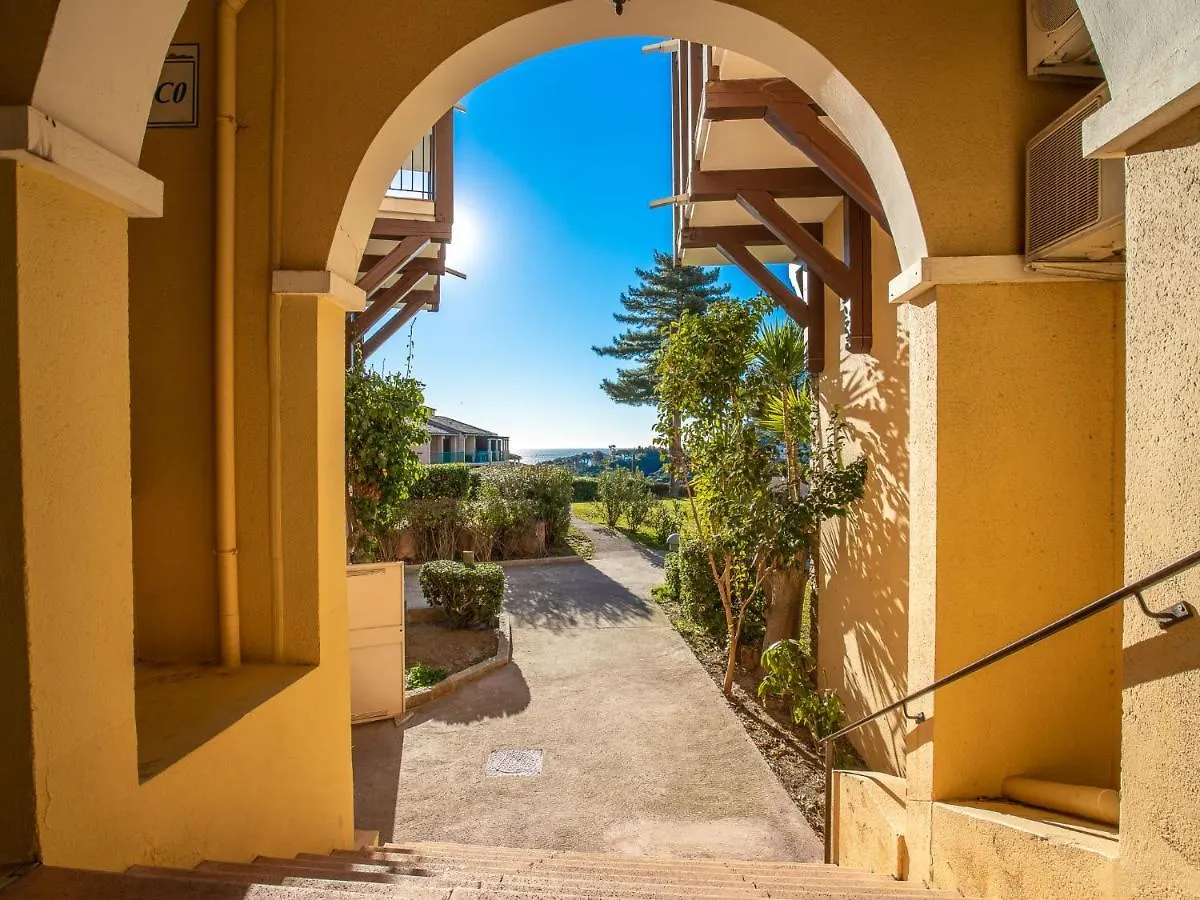 Apartment Village Cap Esterel - Le Village-76 By Interhome Saint-Raphaël
