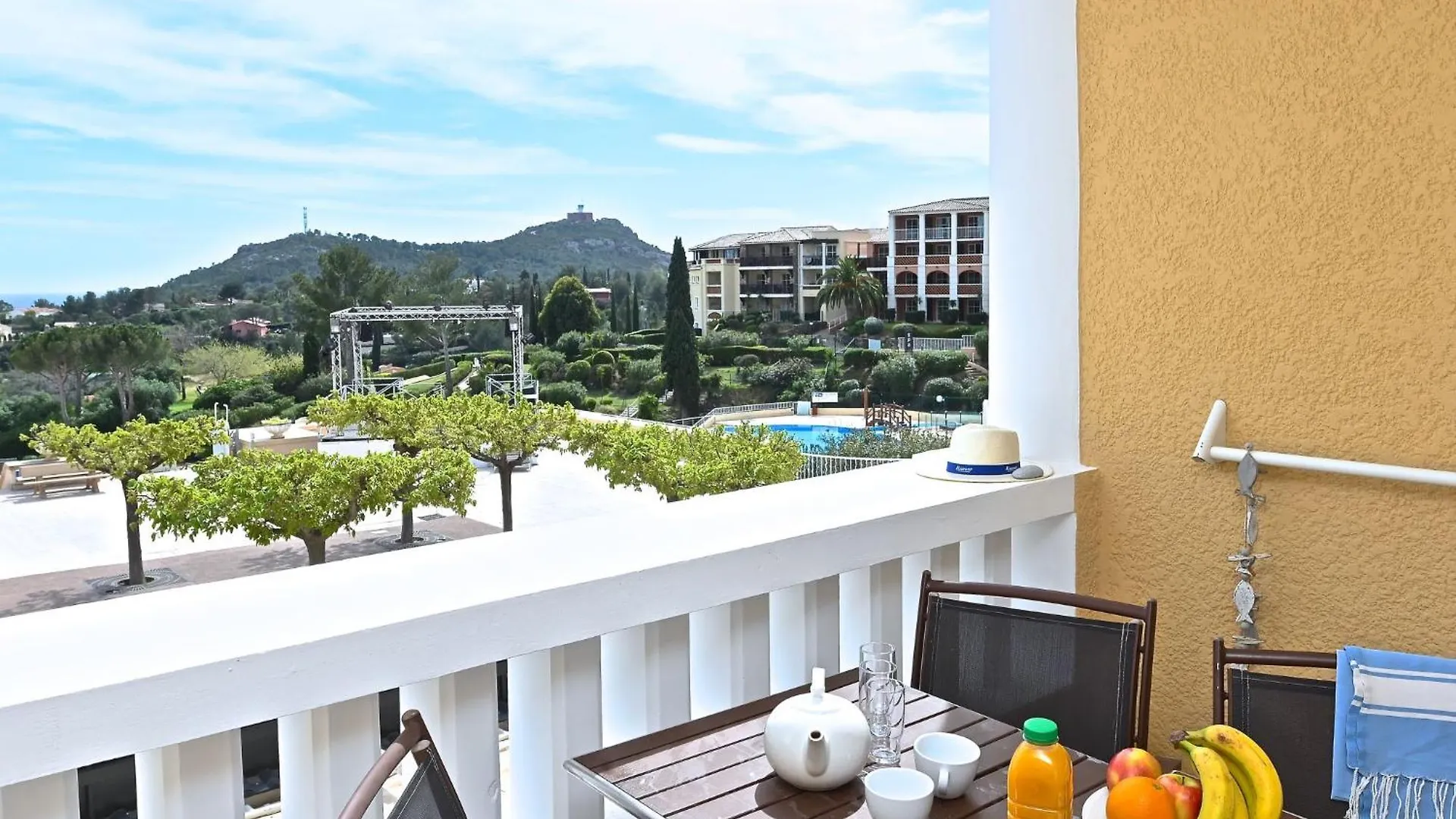Apartment Village Cap Esterel - Le Village-76 By Interhome Saint-Raphaël