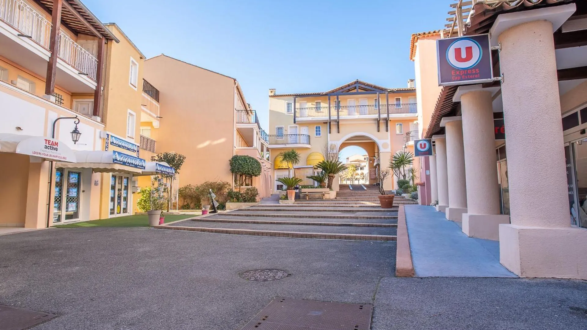 Apartment Village Cap Esterel - Le Village-76 By Interhome Saint-Raphaël